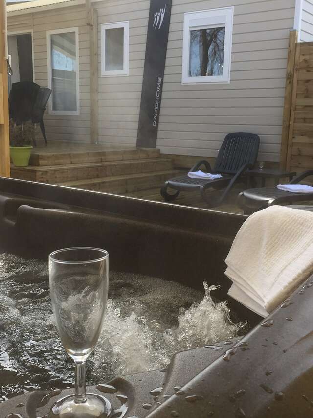 Camping de Contrexéville - Mobilhome Vip