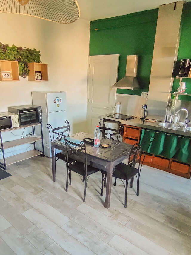 Meublé jeunechamp arthur