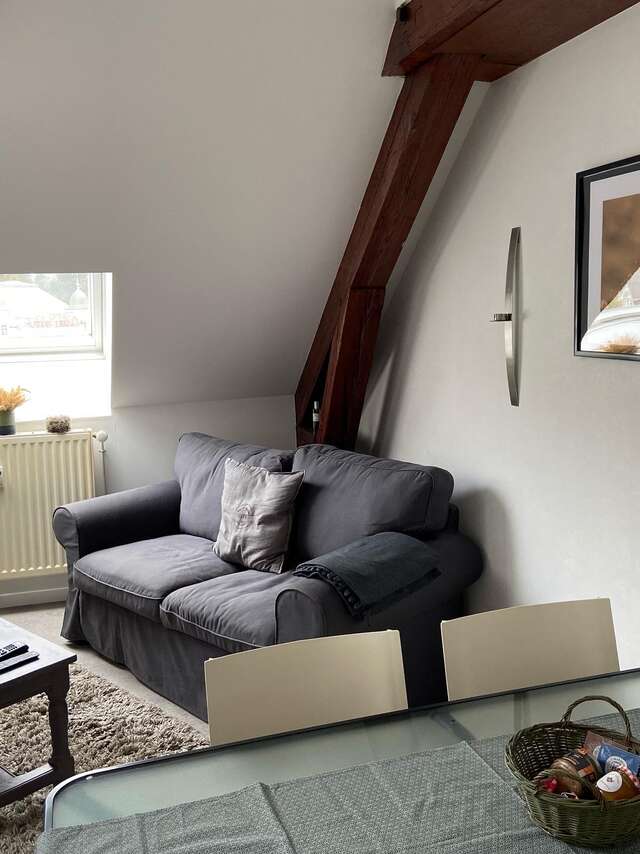 Meublé ghys - "cosy appart contrex"