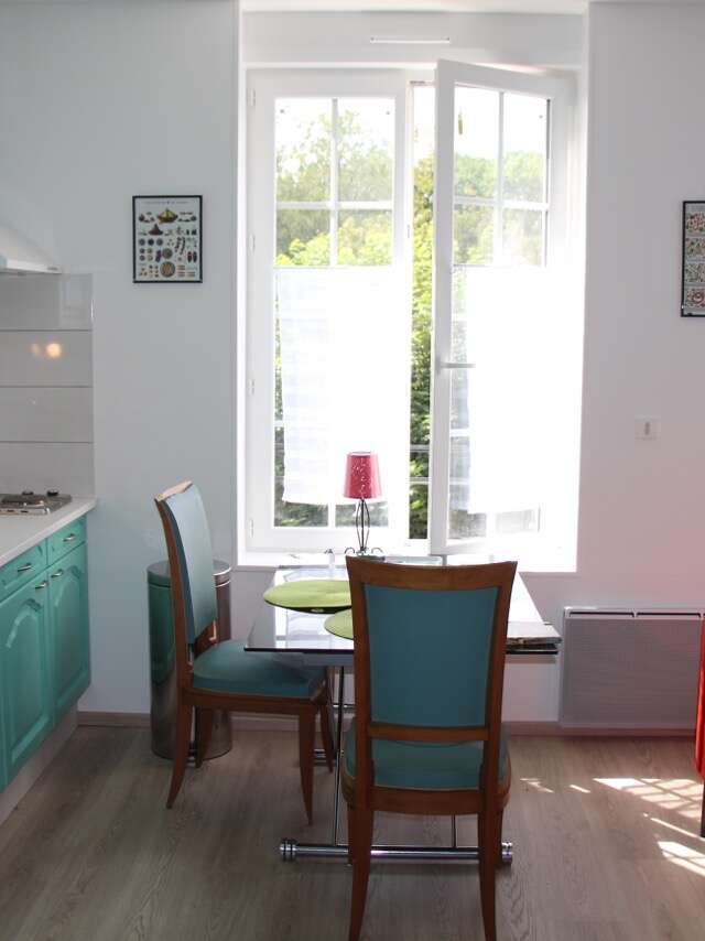 Meublé boucher jean-pierre - studio 244