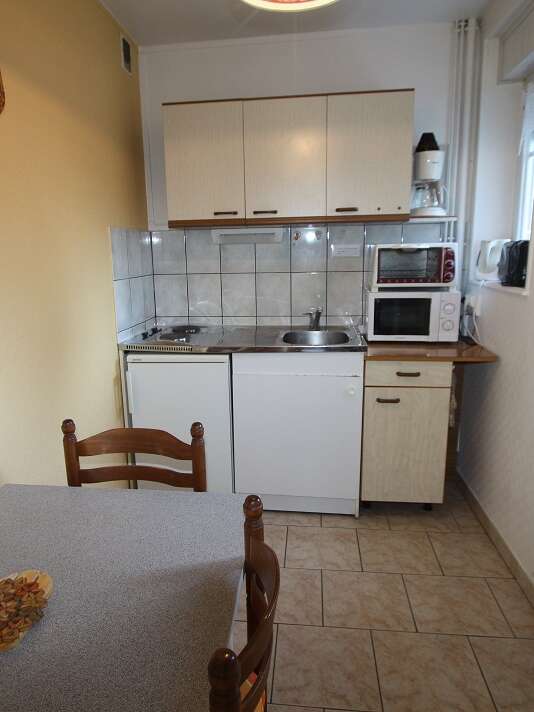 Meublé mathieu michèle - myosotis rdc