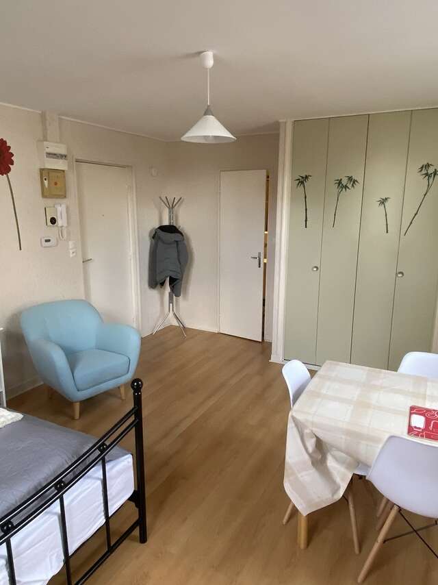 Meublé millet christophe