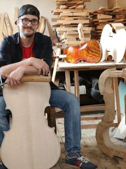 Luthier Antoine Carbonare