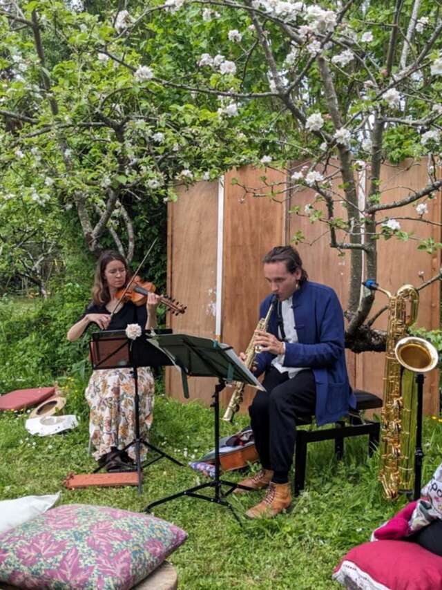 Concert apéritif au Jardin du luthier - Concert esquissé du Duo de l’Orme