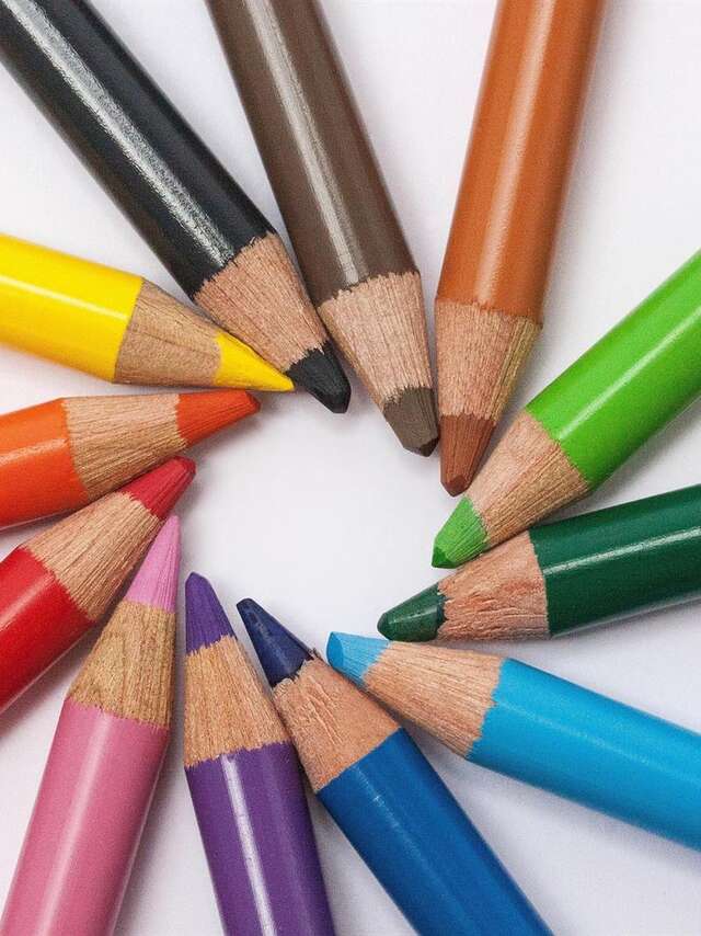 Atelier pour enfants : autour du costume - dessin et broderie