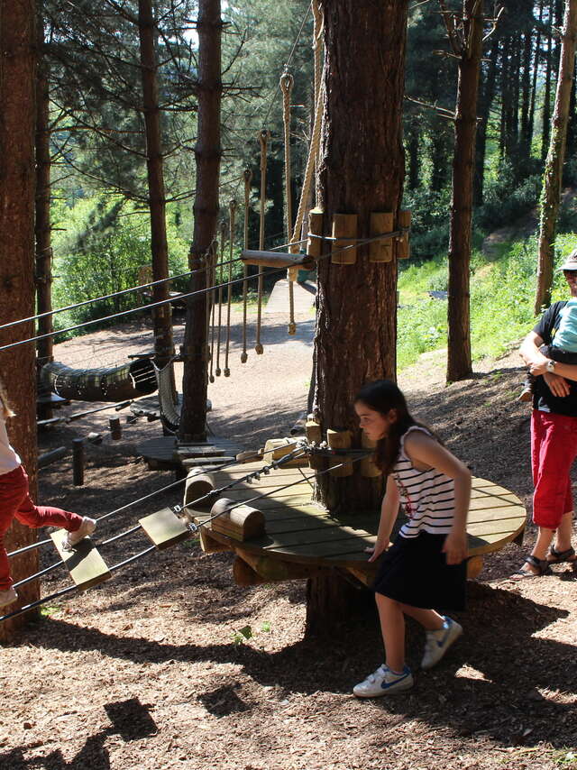 Parc de loisirs, mini parc aventure et plateau sportif du Moulin au Duc