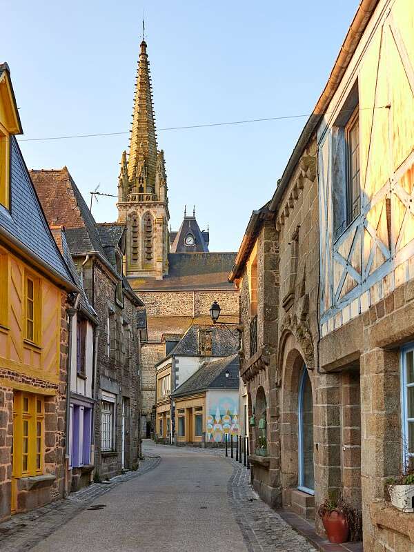 À la découverte du patrimoine - Bazouges-la-Pérouse