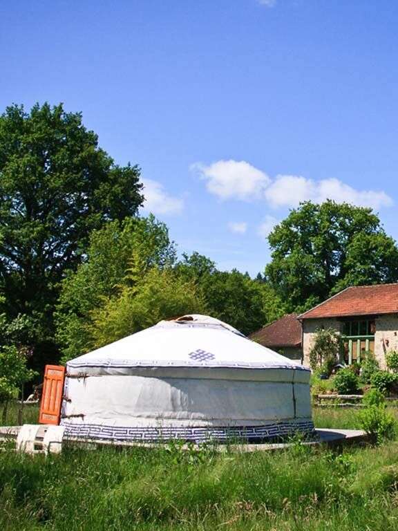 Yourtes de la Ferme des Ânes de Vassivière