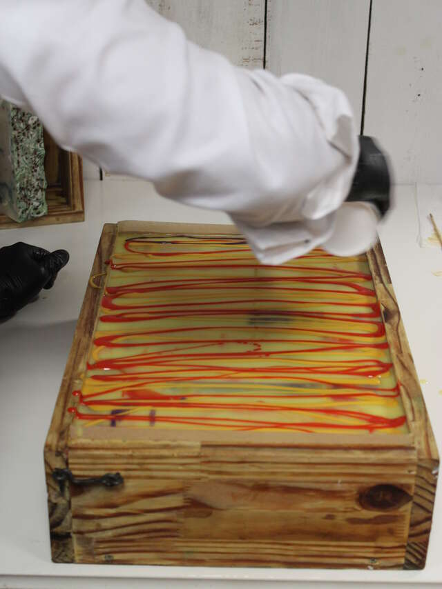 Démonstration de fabrication de savons