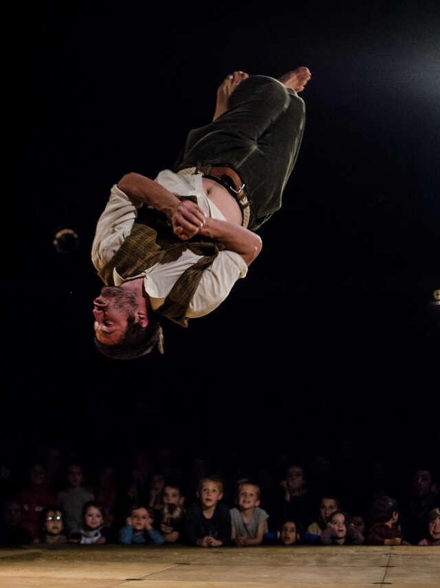 Festival la Moustache - Spectacle Pochtromorphose avec la Cie "La Vrille"