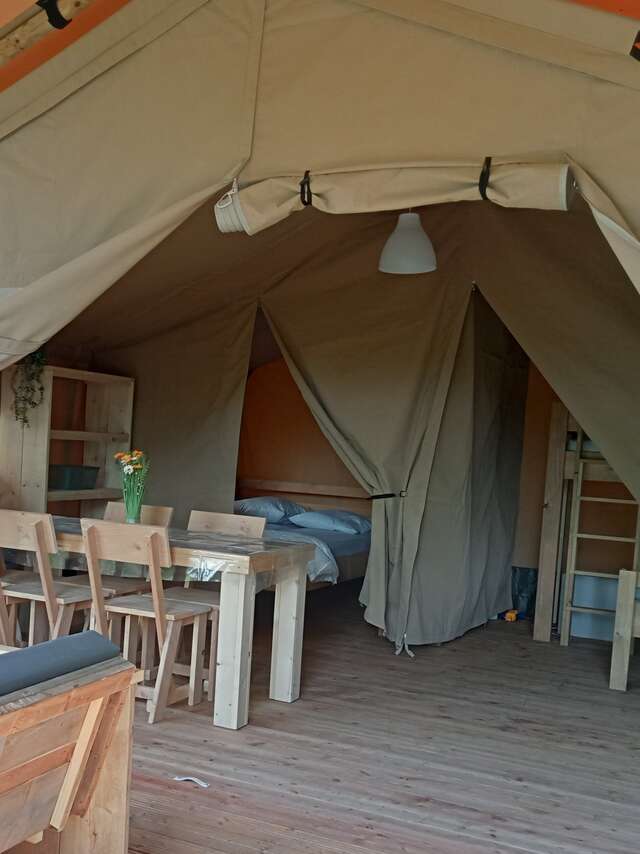 Camping La Perle : TENTE SAFARI COLORADO