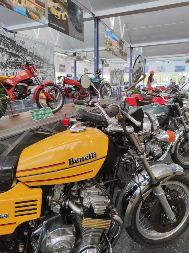 Exposition "Moto italiane" au Musée Matra