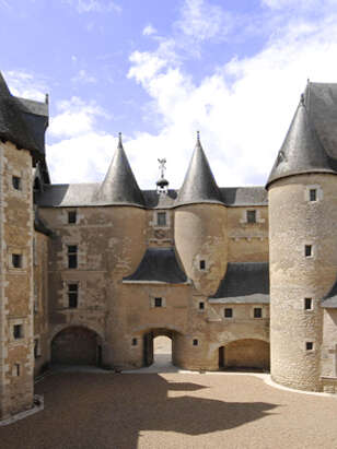 Atelier conception cartes de voeux au château de Fougères-sur-Bièvre