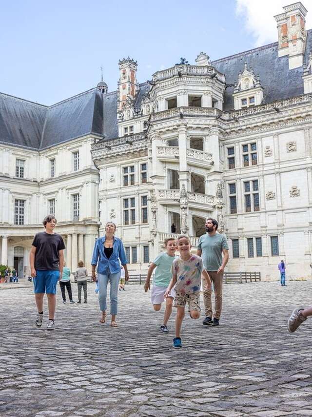 Visite familiale "A toi la vie de Château" au Château Royal de Blois