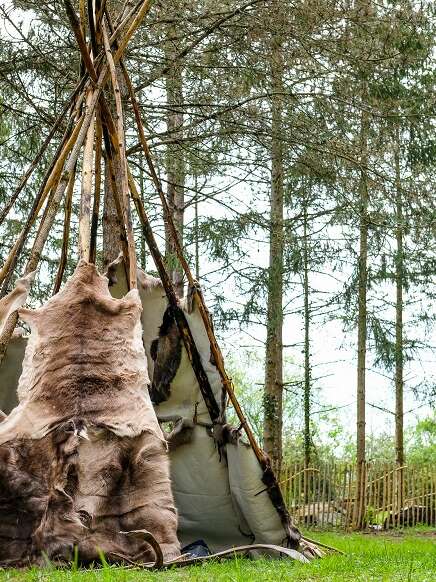 Paléo'Bivouac : une journée dans la vie d'un Cro-Magnon !