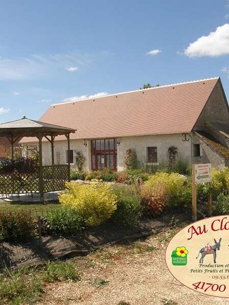 Au Clos Marie - Ecomusée de l'âne et  "Notre Mère la Terre" espace scénographique