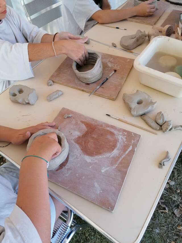 ATELIER LES MAINS DANS LA TERRE !