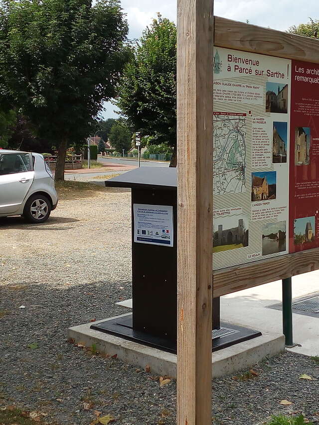 Aire de camping-car à Parcé-sur-Sarthe