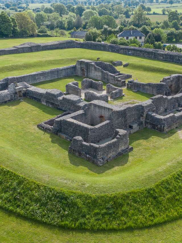 VISITE COMMENTEE DE LA FORTERESSE ANTIQUE & DU MUSEE