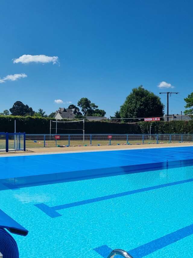 PISCINE LES DAUPHINS D'ERDRE-EN-ANJOU