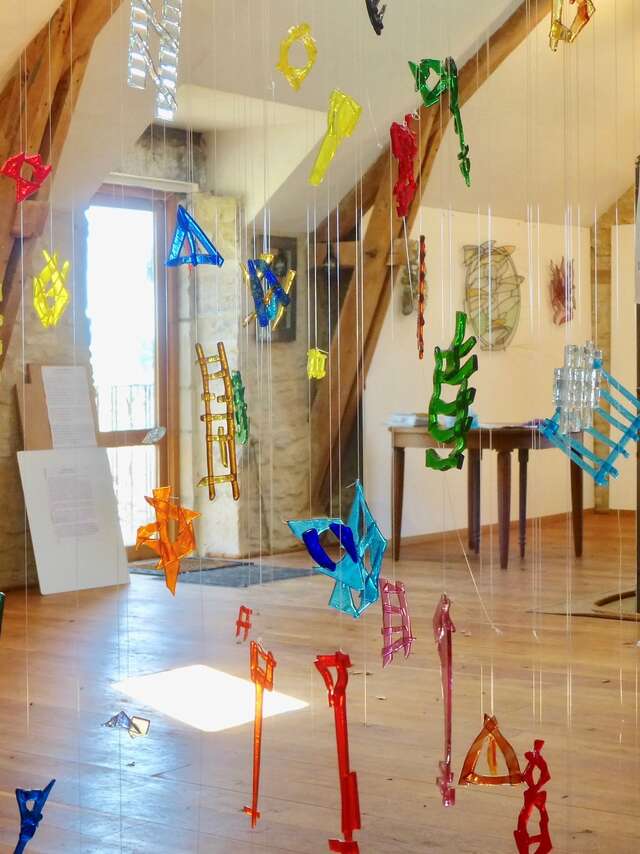 Visite Atelier d'artiste vitrail d'art contemporain Léo Amery
