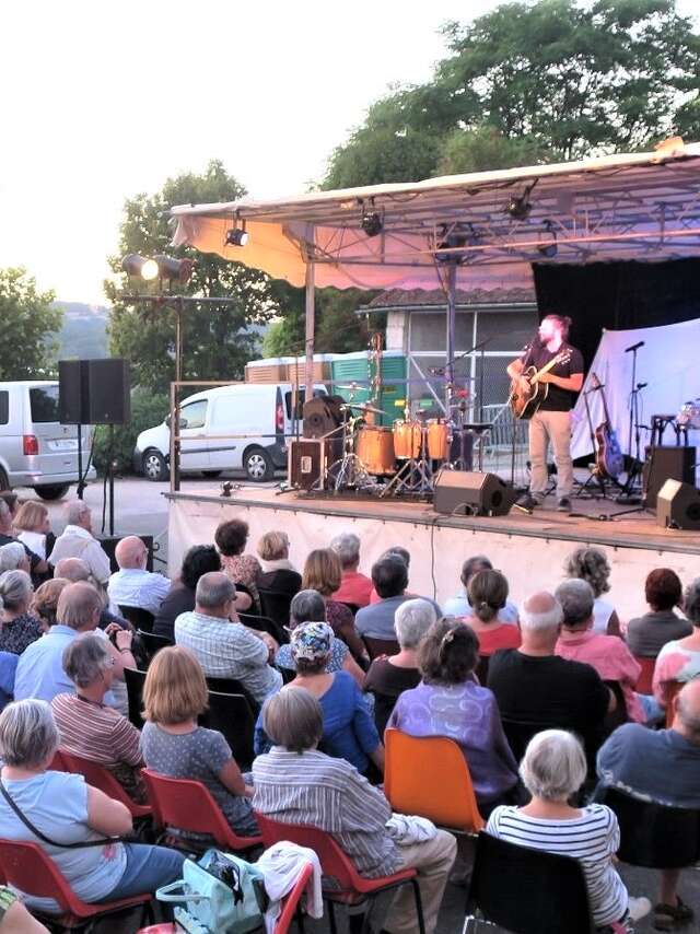 Festival de la chanson à texte de Montcuq