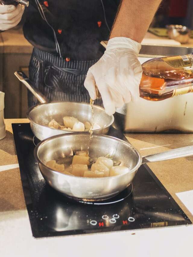 Cours de cuisine au restaurant 