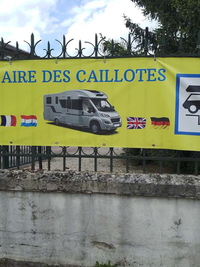 Aire de stationnement de Sainte-Livière