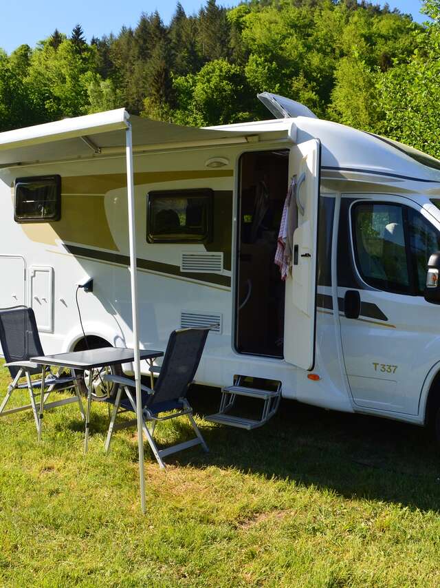 Aire de service / Camping Le Clos du Vieux Moulin