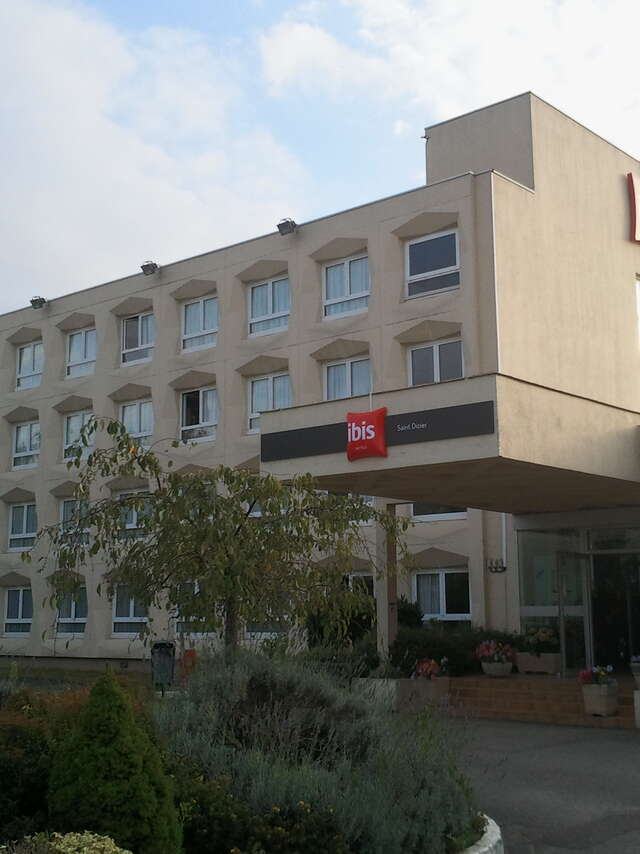 Hôtel "Ibis"