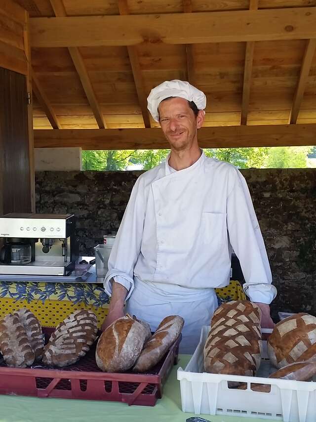 La Pierre à pain de l'île de Vassivière