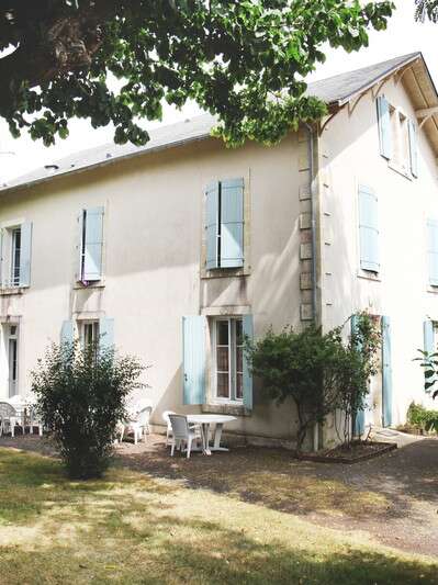 Gîte d'étape et de séjour "Les Dolmens"