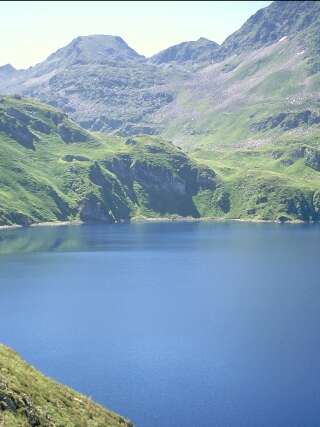 LAC BLEU