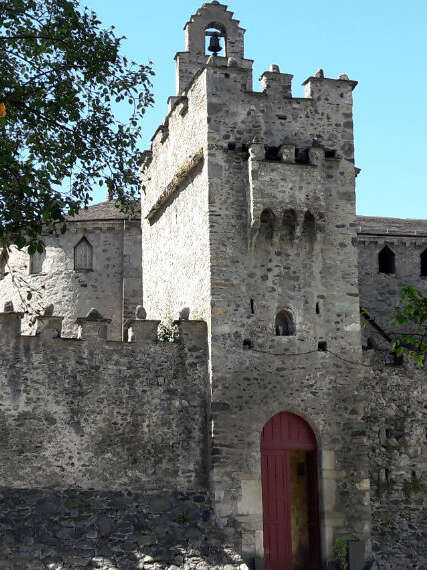ÉGLISE FORTIFIÉE DITE DES TEMPLIERS