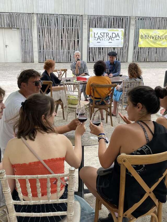 Une oeuvre un vin