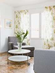 VOLTAIRE DEUXIÈME ÉTAGE