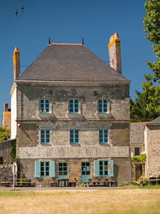 LA MAISON DU PORT
