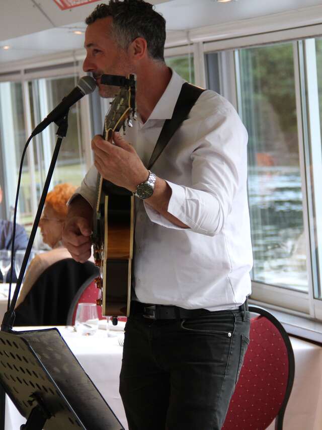 Dîner Croisière en musique