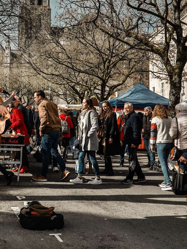 Marché central de Laval