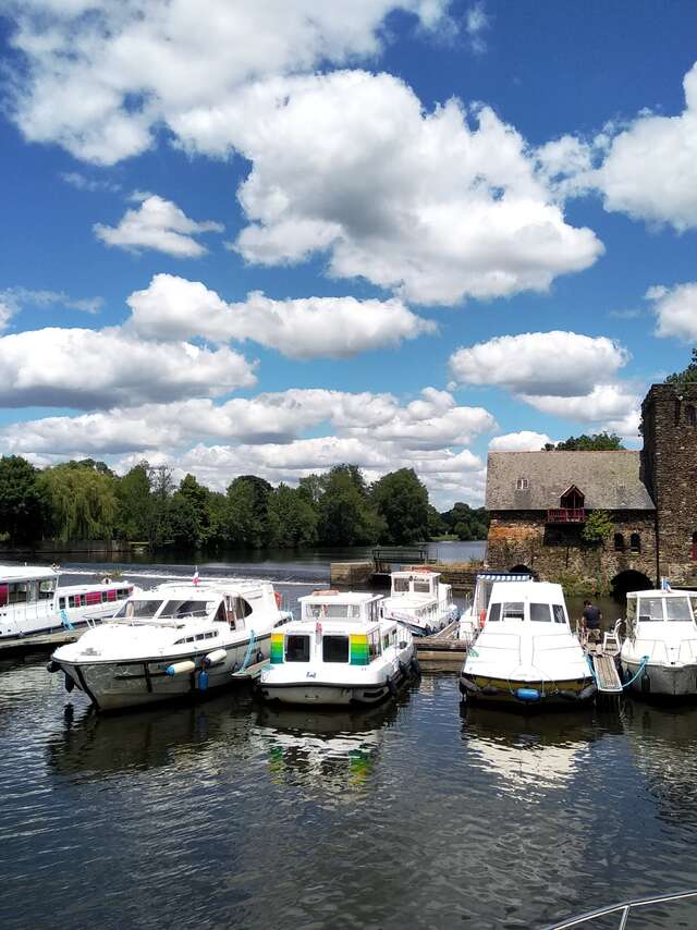 Les Canalous - location de bateaux habitables