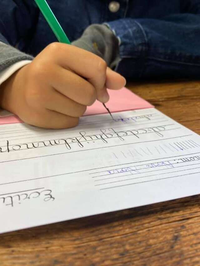 Atelier d'écriture au porte-plume