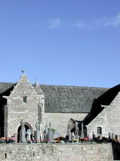 Eglise Saint-Quémeau et enclos paroissial de Trédrez-Locquémeau