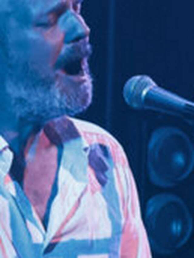 Matt Elliott, folk apatride