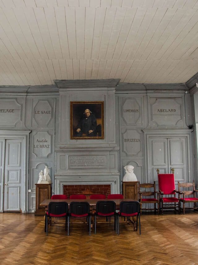 La Salle d'Honneur de l'Hôtel de Ville et le bureau du Maire