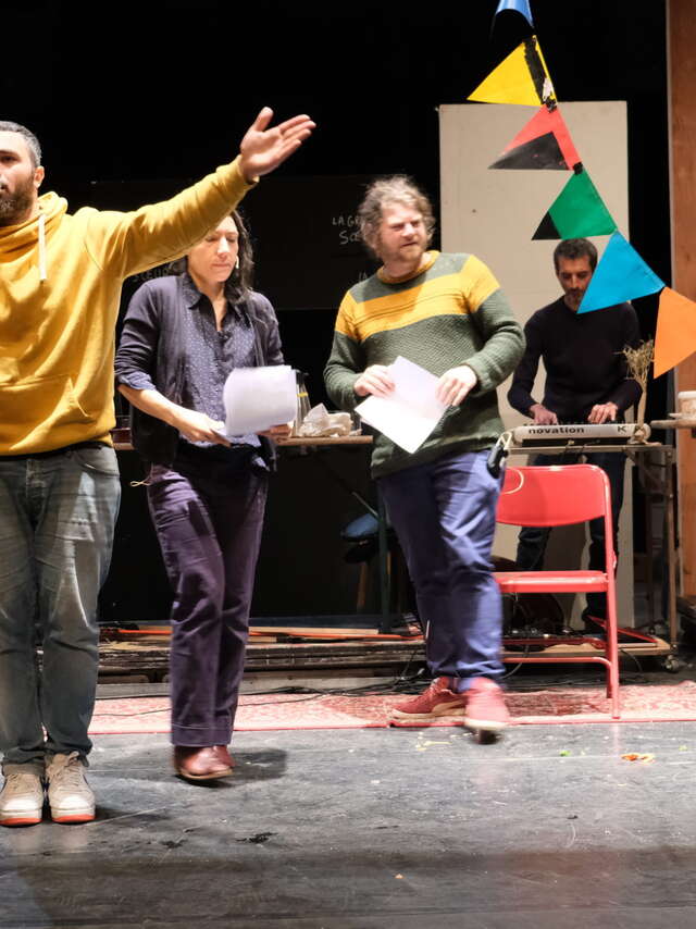 La Foutue Bande [de loin de la Palestine]