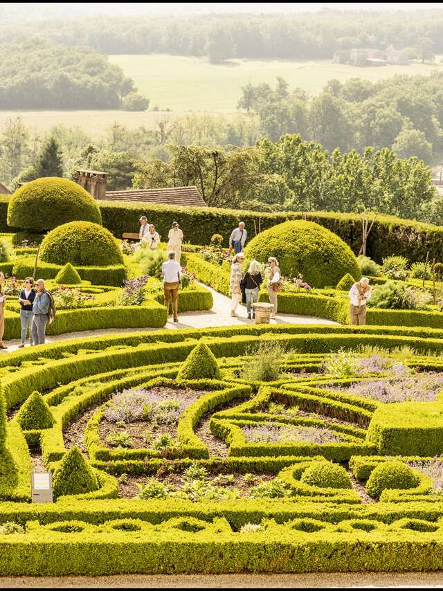 Promenade commentée dans les jardins à la française