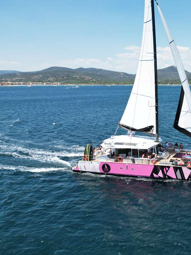 Caseneuve Maxi Catamaran