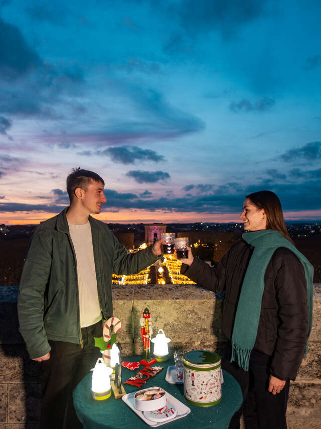 NOËL AU SOMMET : VIN CHAUD SUR L’ARC DE TRIOMPHE                                                                                   "