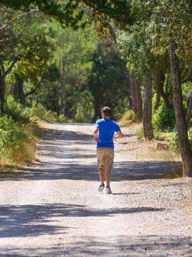 UNE COURSE SOLIDAIRE AU DOMAINE DE RESTINCLIÈRES !