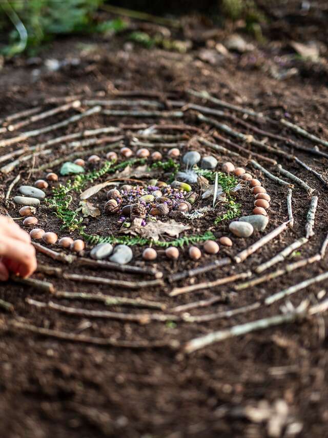 LAND'ART SUR LE DOMAINE DE RESTINCLIÈRES